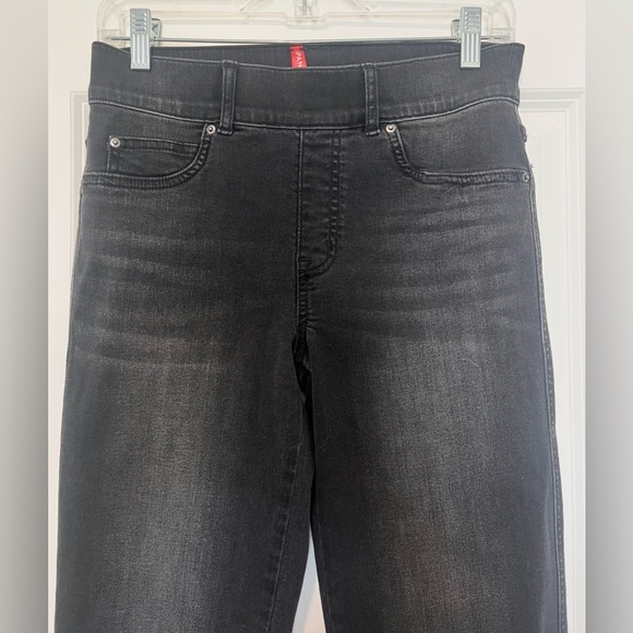 SPANX Ankle Straight Leg Jeans Black - Picture 5 of 8